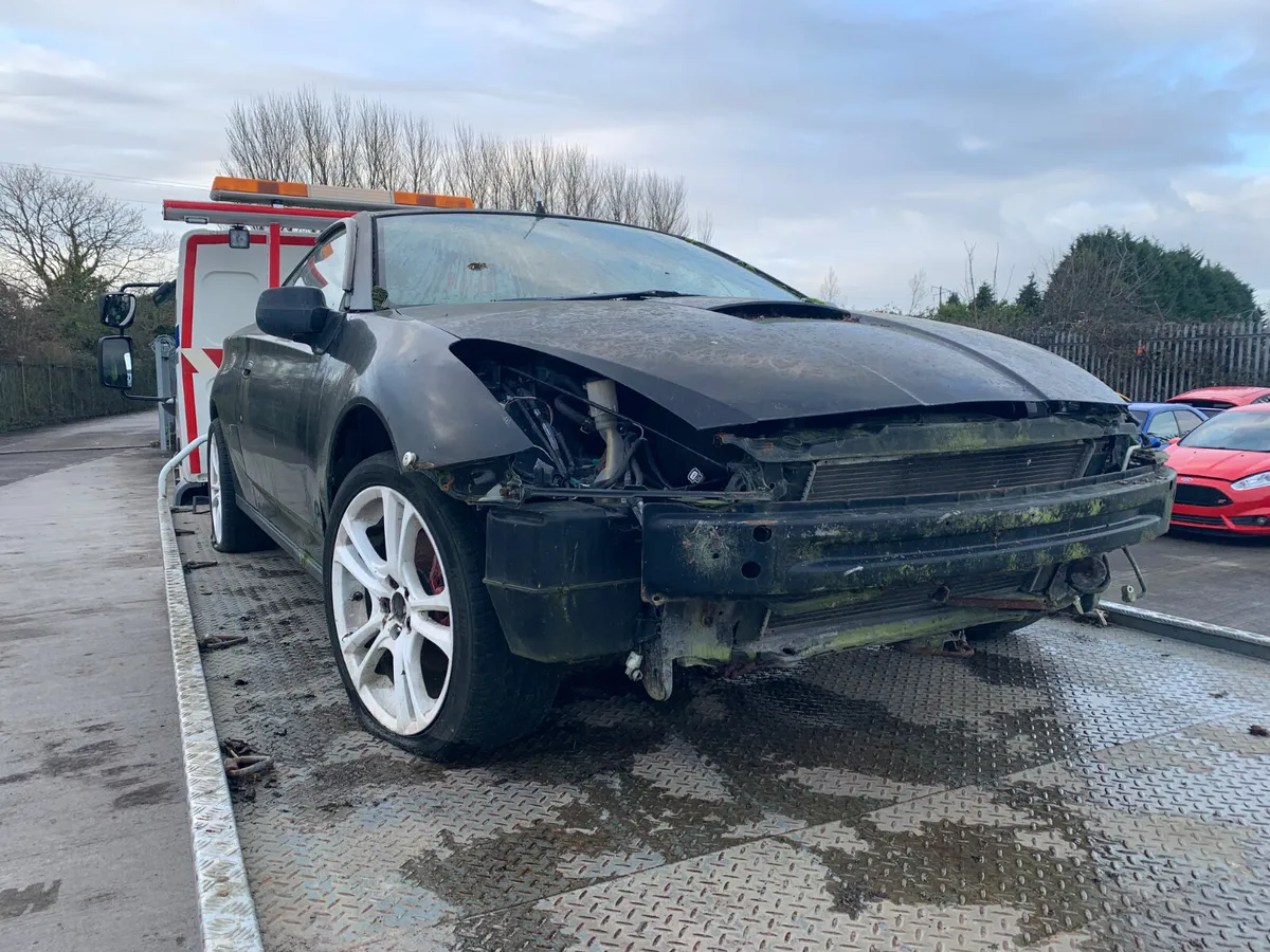 TOYOTA CELICA  BMW 318 PARTS - Image 4