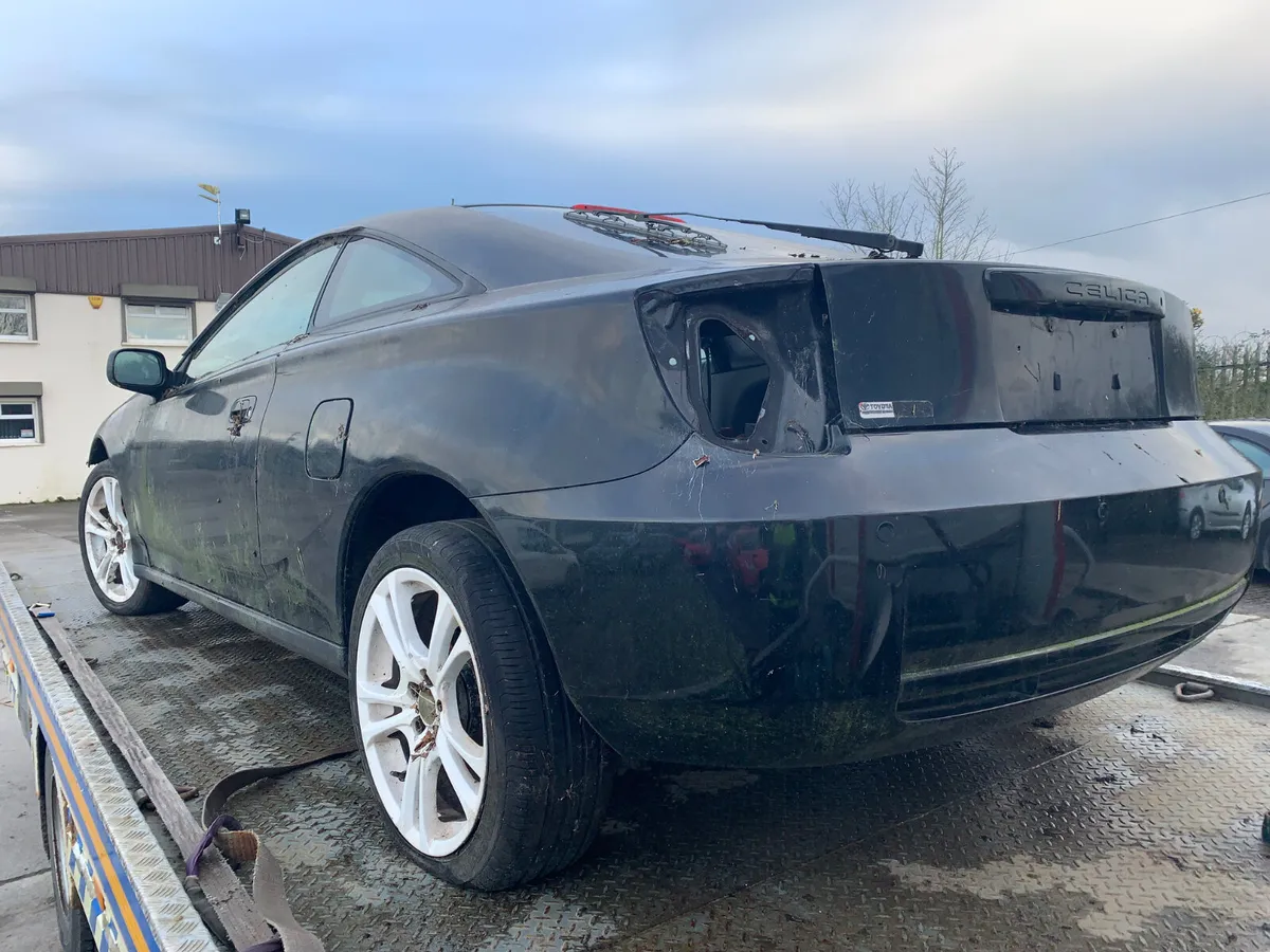 TOYOTA CELICA  BMW 318 PARTS - Image 2