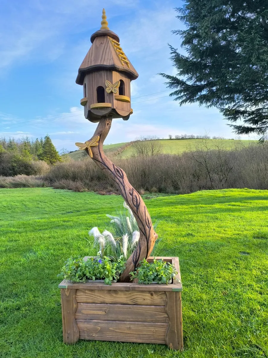 Personalised bird feeder with planter - Image 1