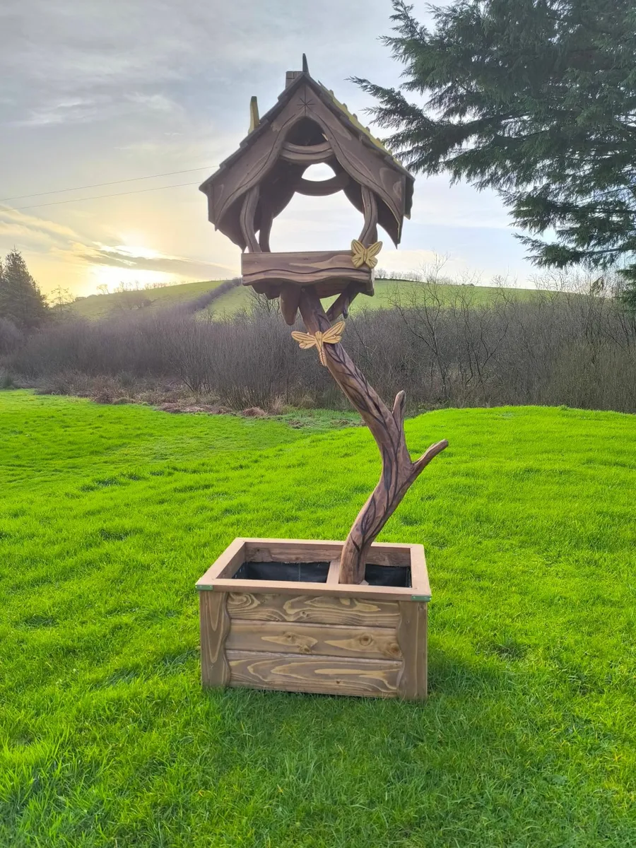 Personalised bird feeder with planter - Image 3