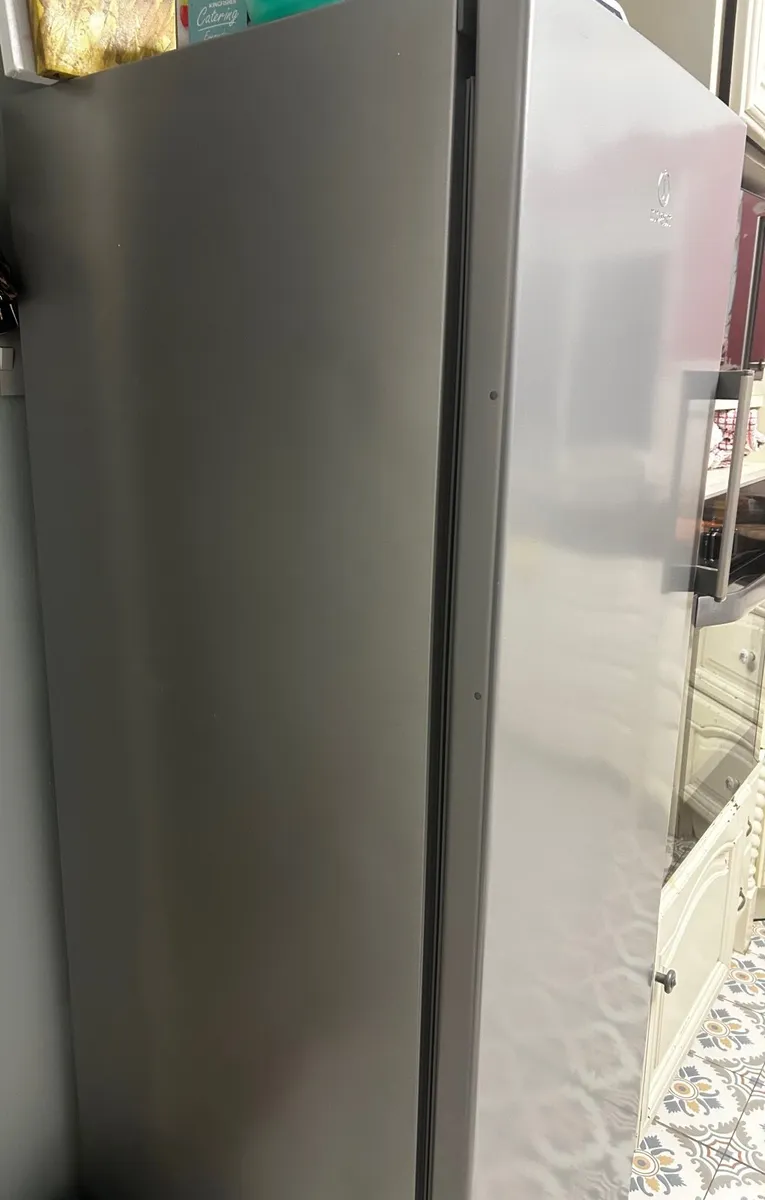 Larder Fridge - Image 4