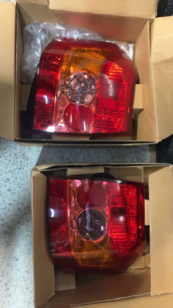 Original lights for e12 Toyota - Image 1