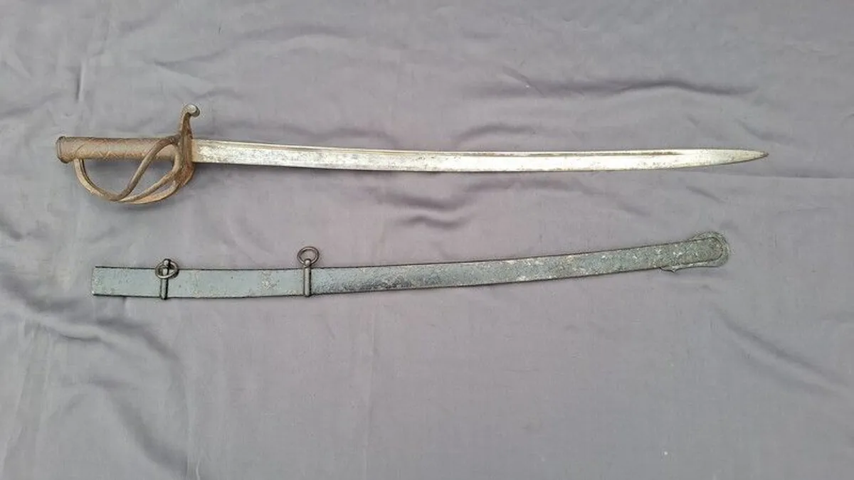 antique sword - Image 1