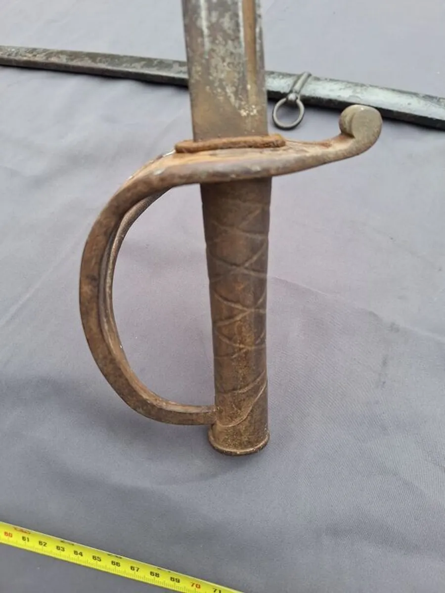 antique sword - Image 3