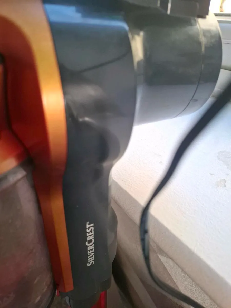 Cordless vacuum - Image 2