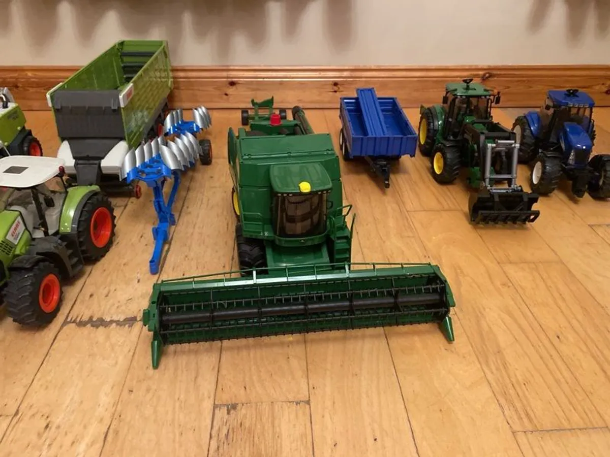Bruder farm machinery - Image 4