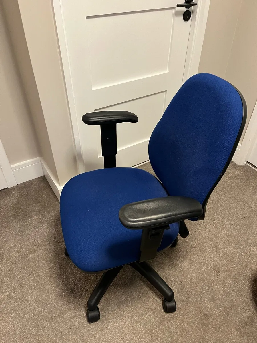 Office Chair - Image 1