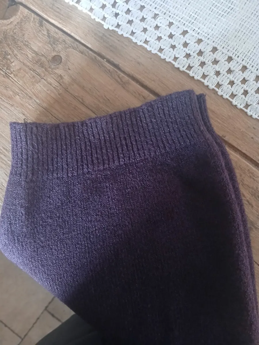 Deck (decollage) knit - Image 2