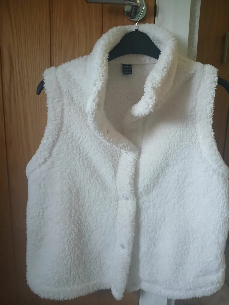 Fleece gilet - Image 2