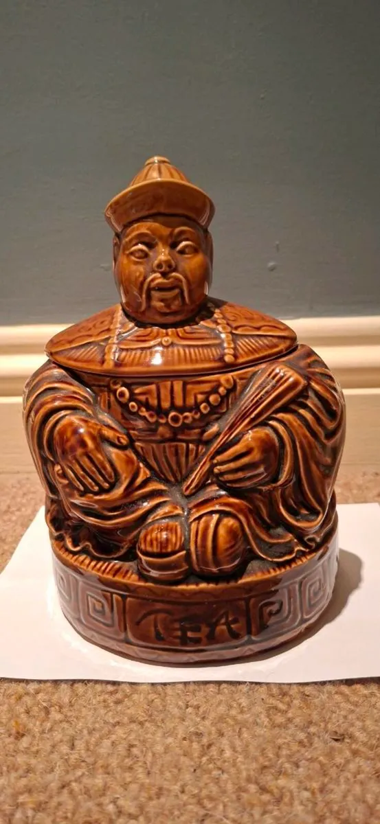 Chinese Ceramic Tea Container - Image 1