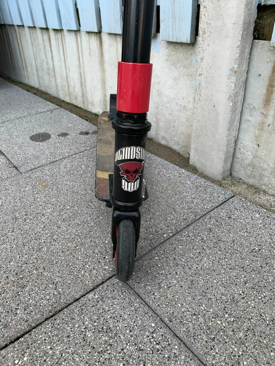 Stunt Scooter - Image 2