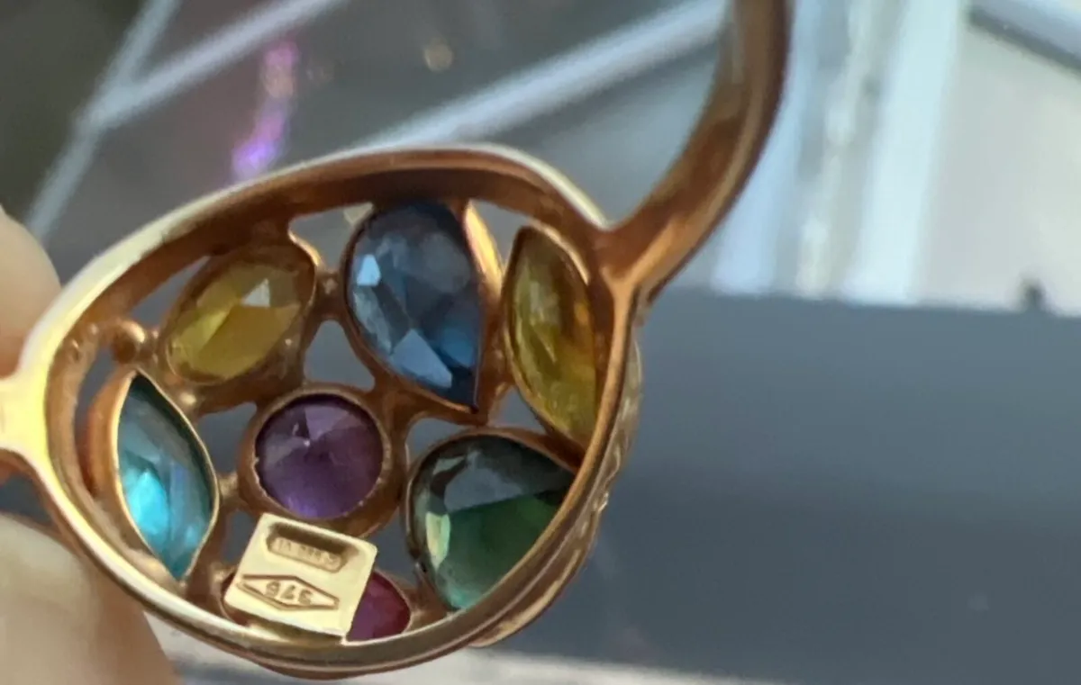 9ct gold bespoke cocktail ring - Image 2