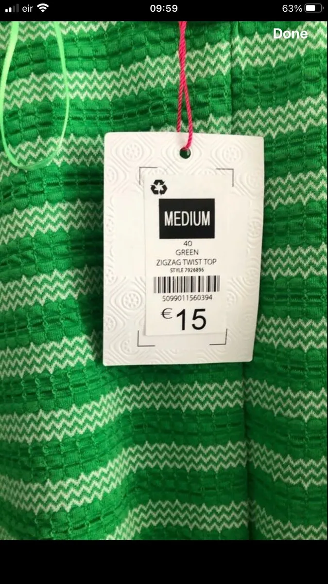 Ladies BNWT top size M €10 - Image 3