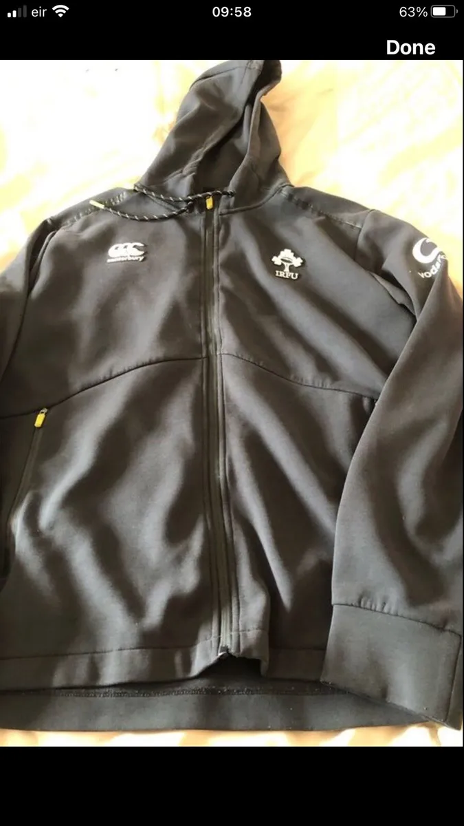 Mens Ireland sweater size L €10 - Image 1