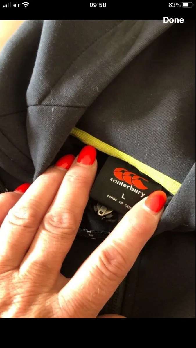 Mens Ireland sweater size L €10 - Image 3