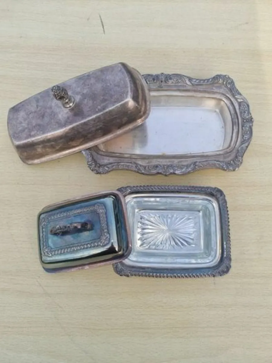 Antique silver-plated butter dishes - Image 4