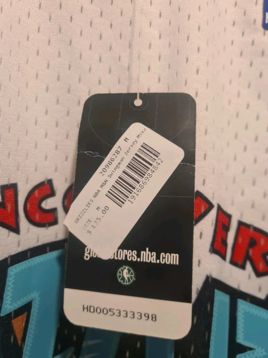 NBA Jersey's,(ORIGINALS!!! 100% GENUINE) - Image 4