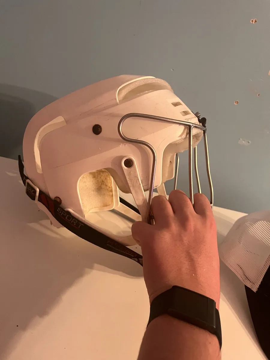 White oldstyle swaps - Image 3