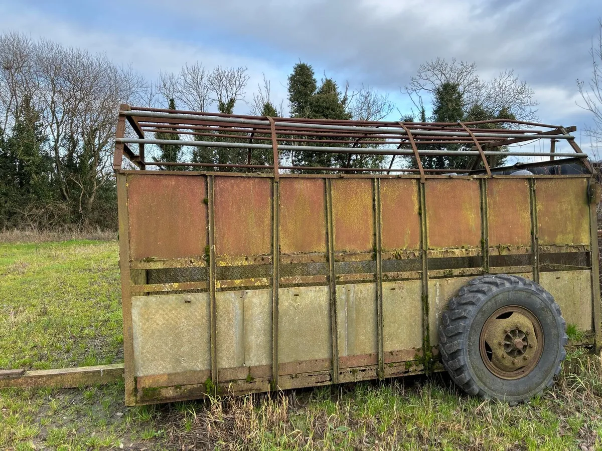 Cattle trailer - Image 2