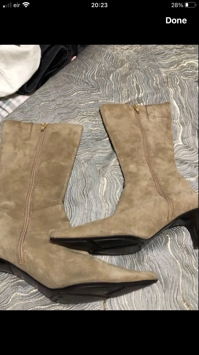 Ladies Nine West boots size 5 €15 - Image 2