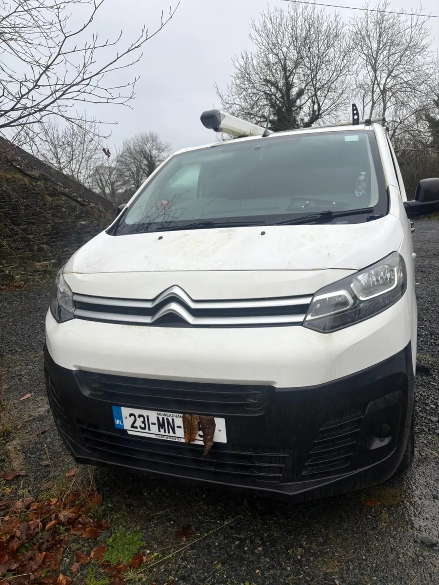 2023 Citroen dispatch van - Image 4