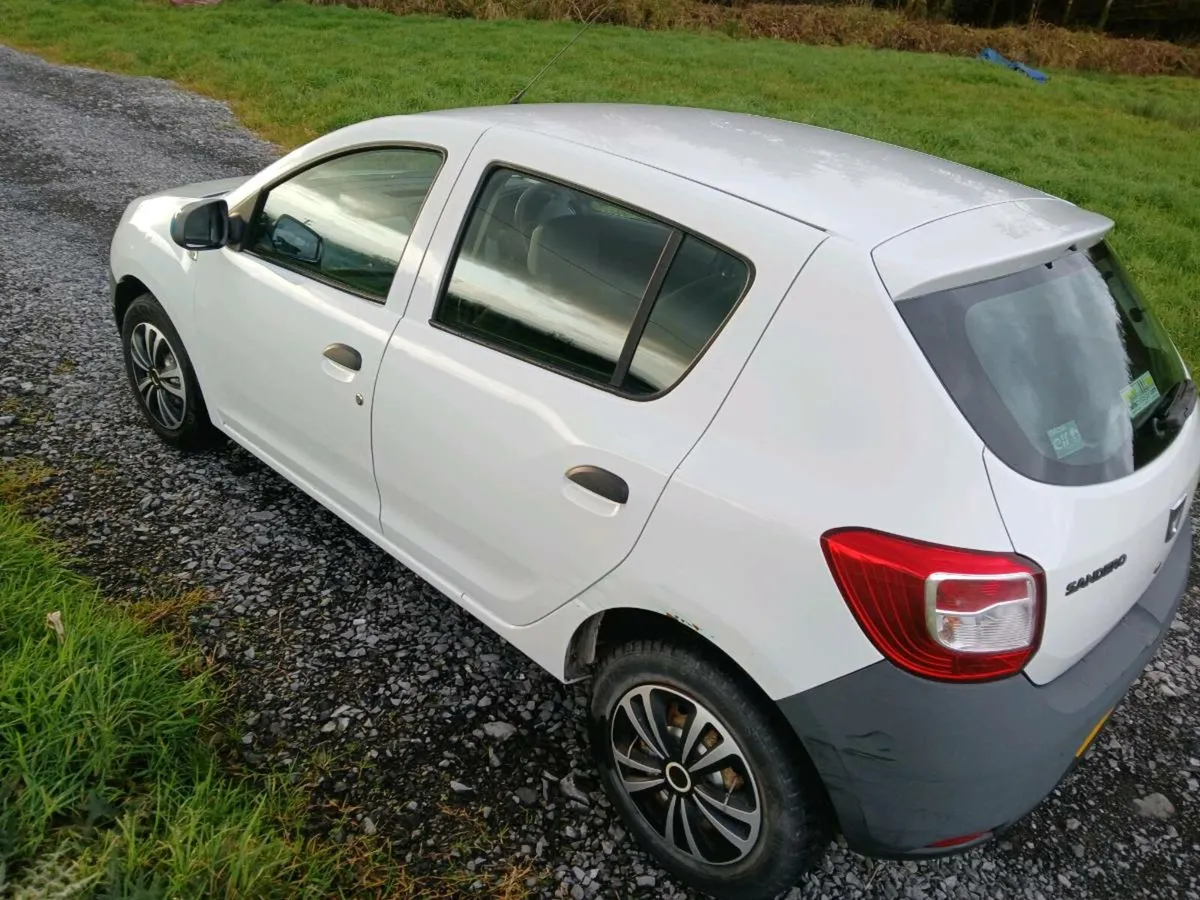 Dacia Sandero 1.2 16v - Image 4