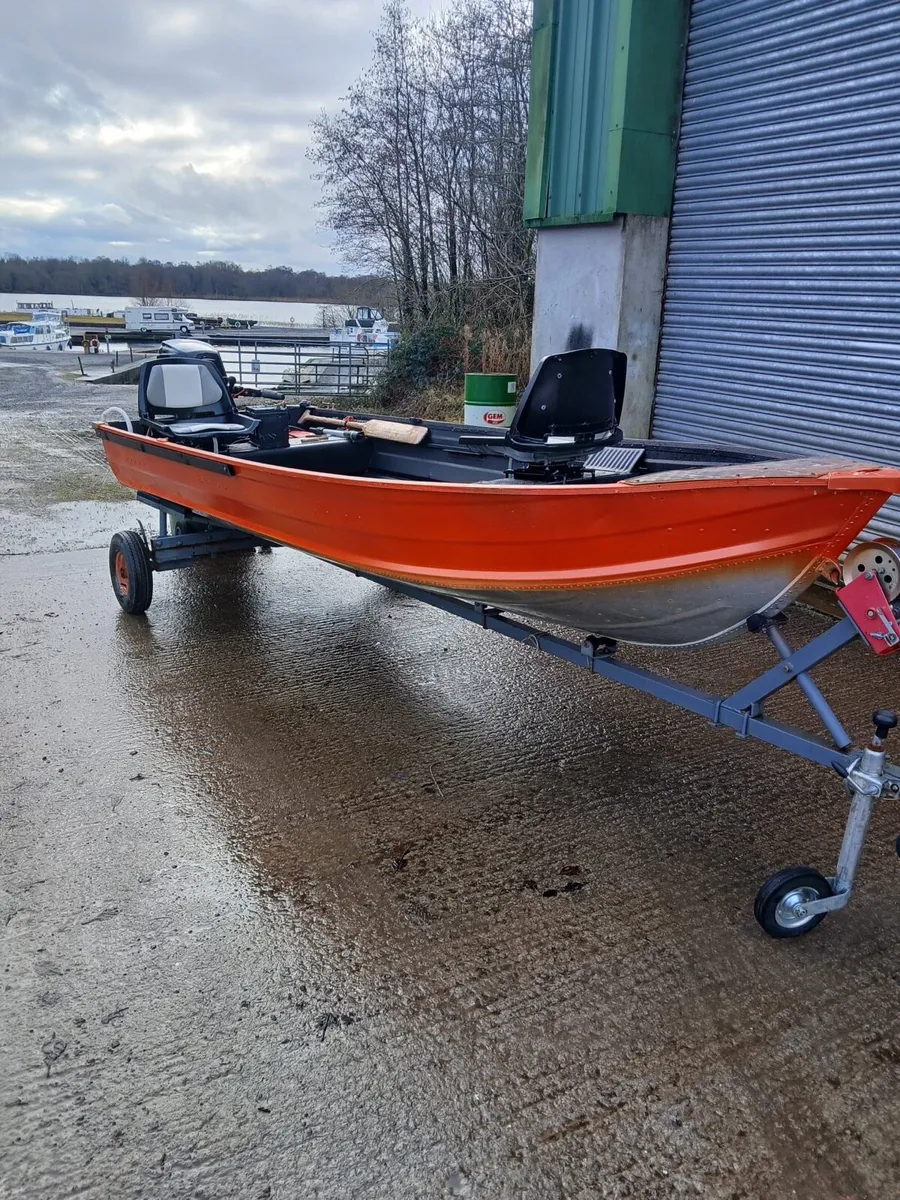 13”Ft Aluminium Boat, Trailer and Engine - Image 1