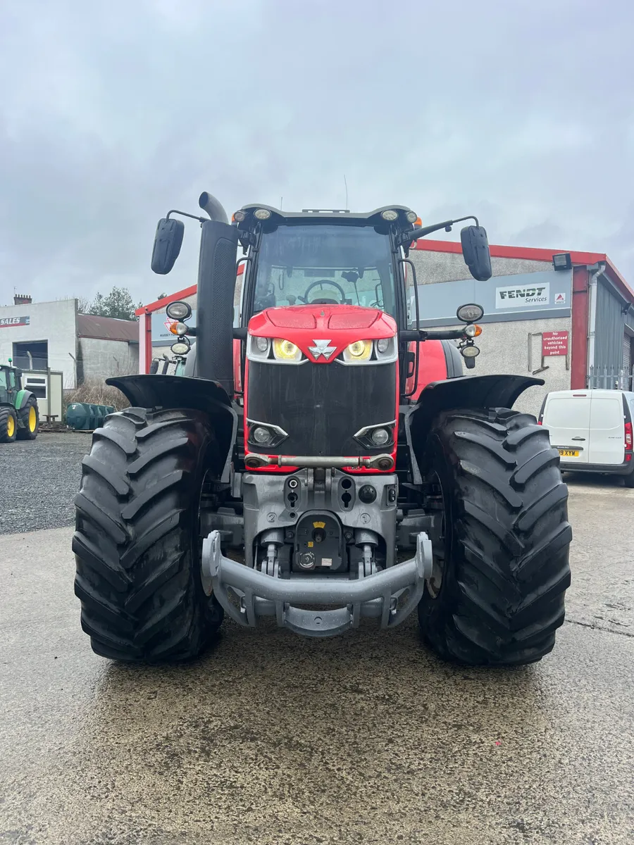 Massey Ferguson 8740S - Image 2
