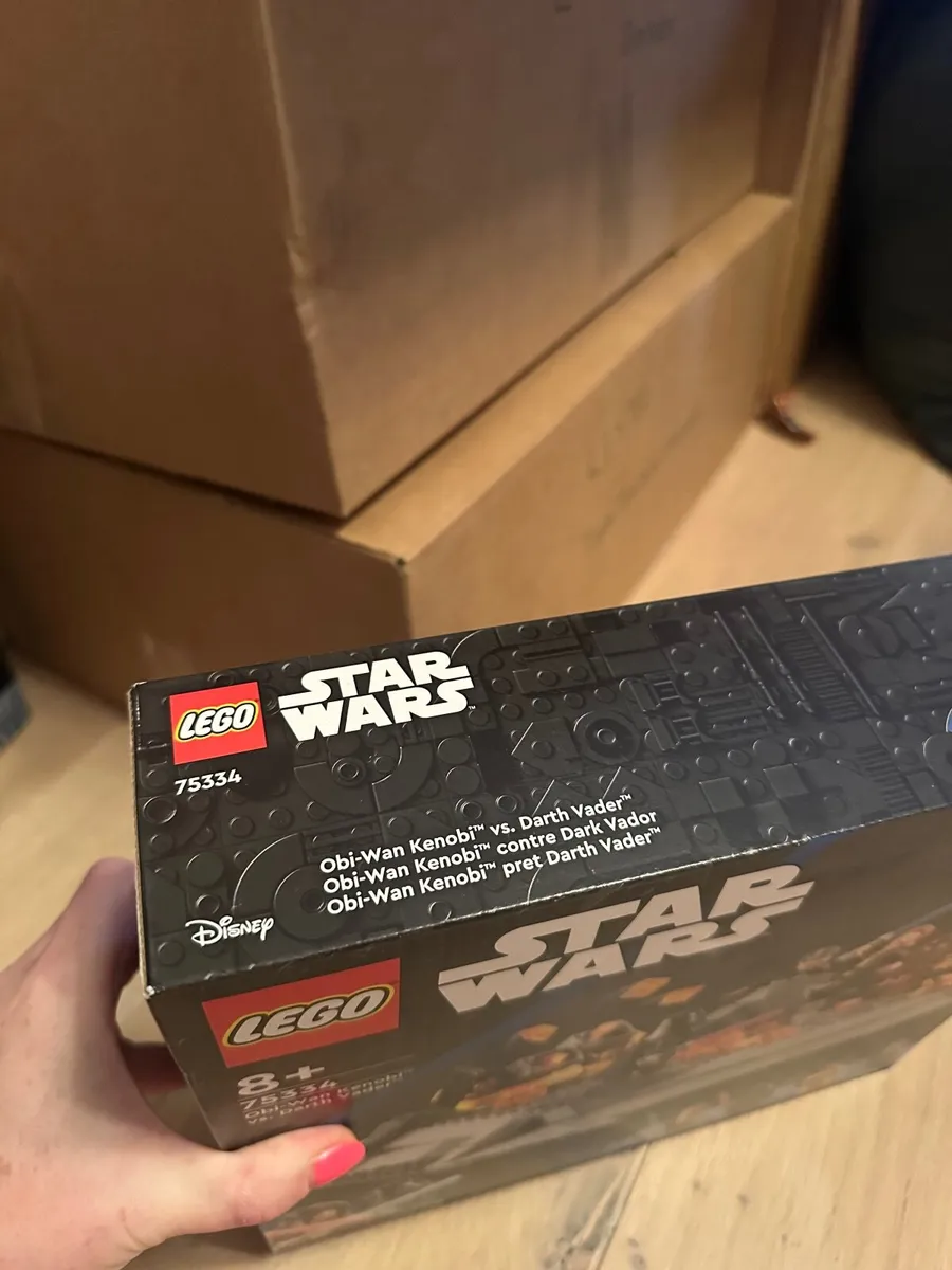 Lego Star Wars SEALED 75334 - Image 3