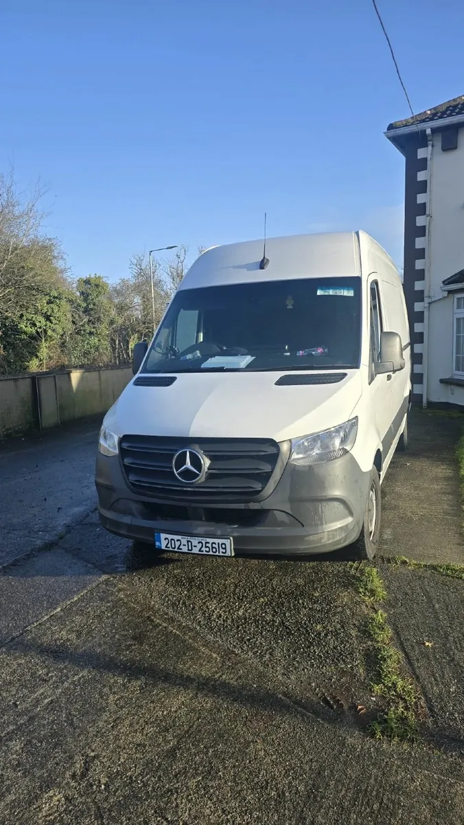 Mercedes-Benz Sprinter 2020 - Image 2