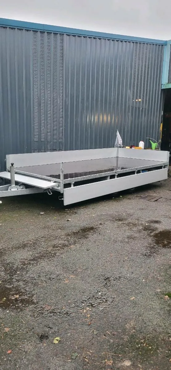 Large flatbed trailer 13.5x6 3t gross - Image 2