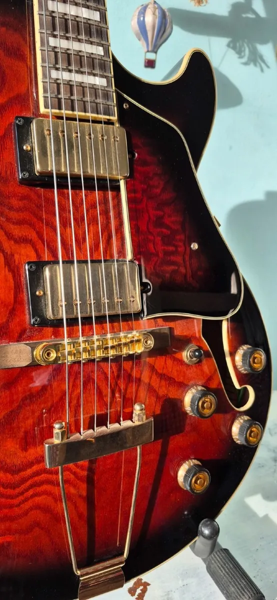 Ibanez AG95QA DBS – Hollow Body Electric Guitar - Image 4