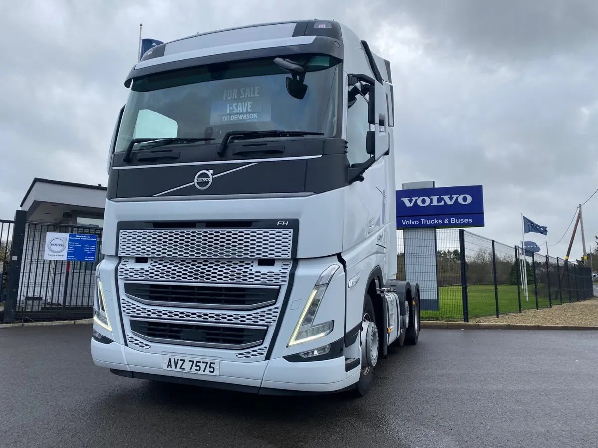 Volvo FH540 6X2 Globetrotter for sale (Nov 2023) - Image 2