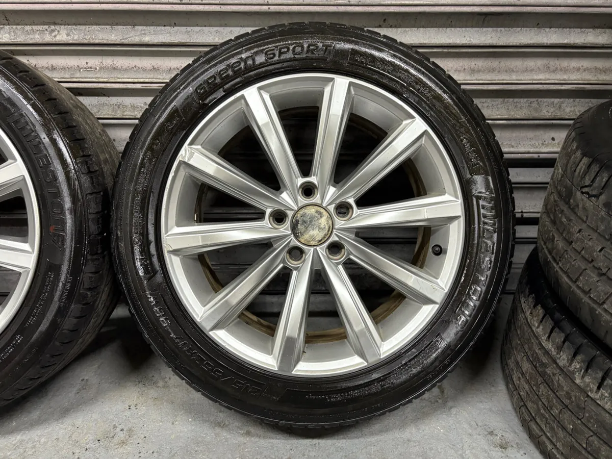 Volkswagen Passat Highline Alloys - Image 3