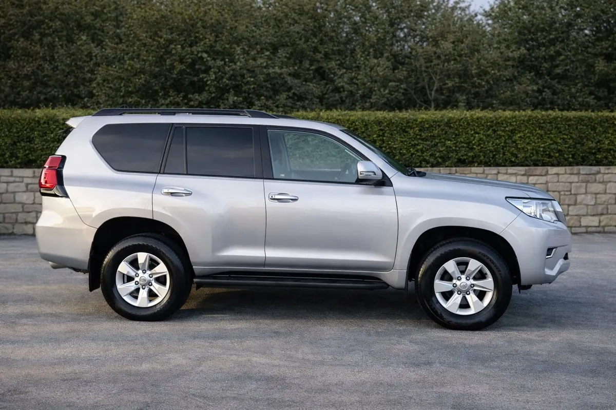 2021 Toyota Land Cruiser Commercial 2.8Auto No VAT - Image 2