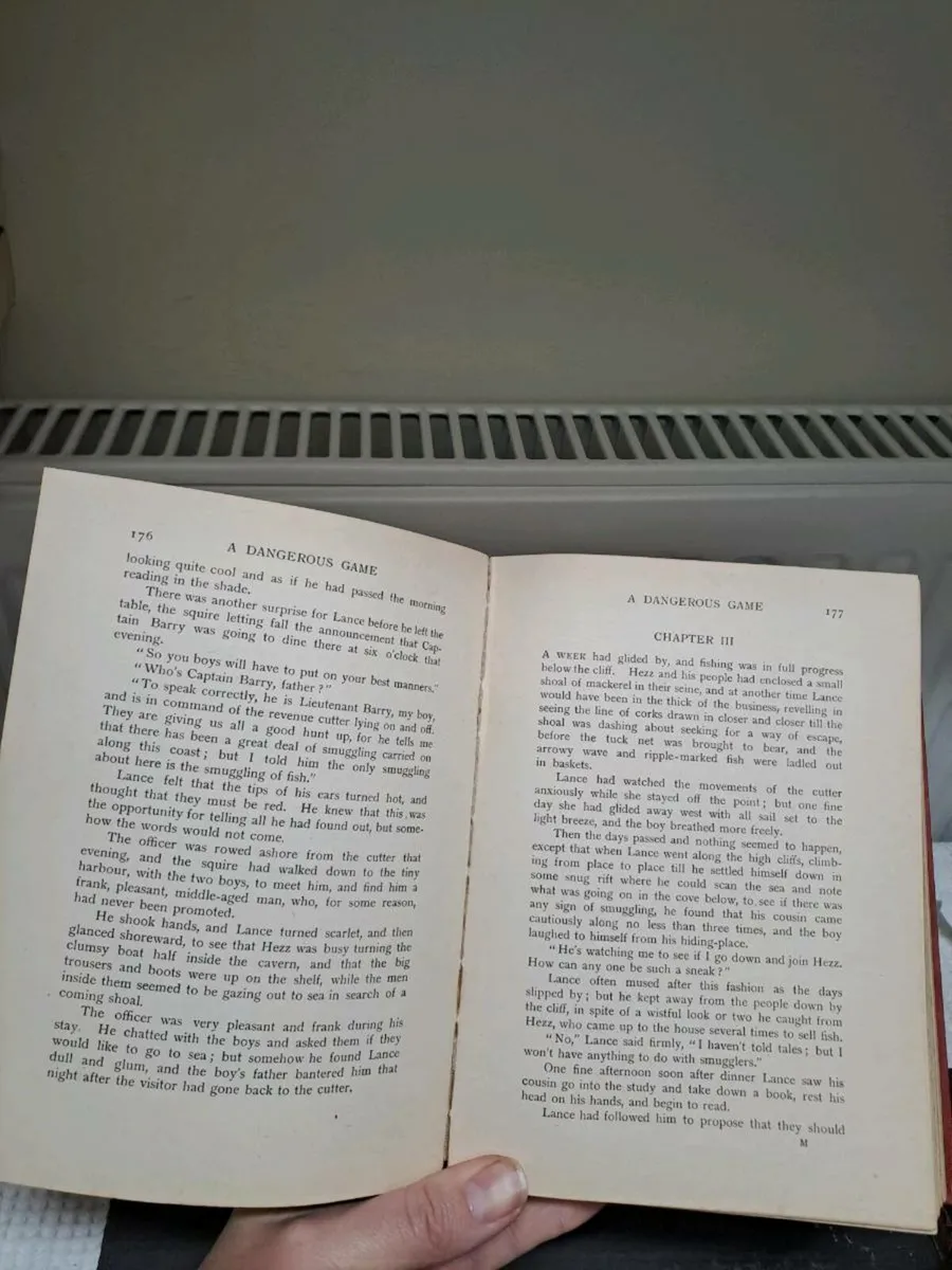 1914 Yule Logs edited by G. A. Henty - Image 3