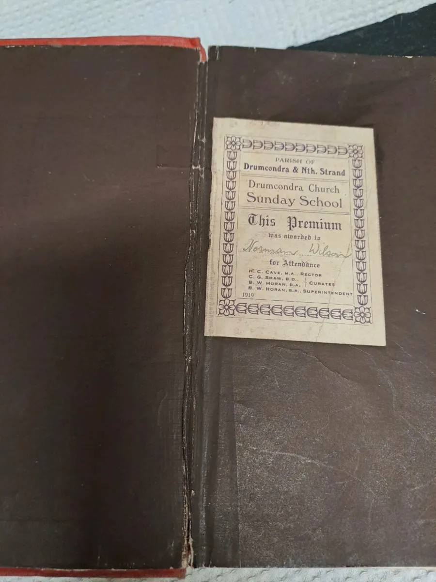 1914 Yule Logs edited by G. A. Henty - Image 4