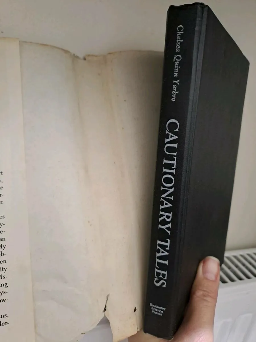 Cautionary Tales Chelsea Quinn Yarbro 1st ed - Image 4