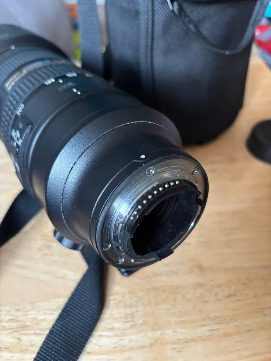 Nikon 70-200mm 2.8 VR - Image 2