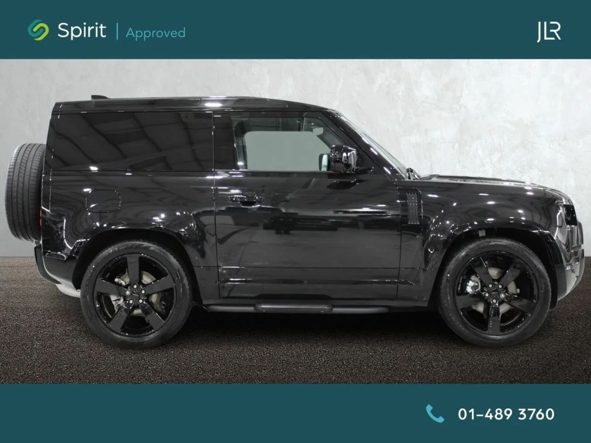 Land Rover Defender 90 X-Dynamic SE 3 seats Commer - Image 3