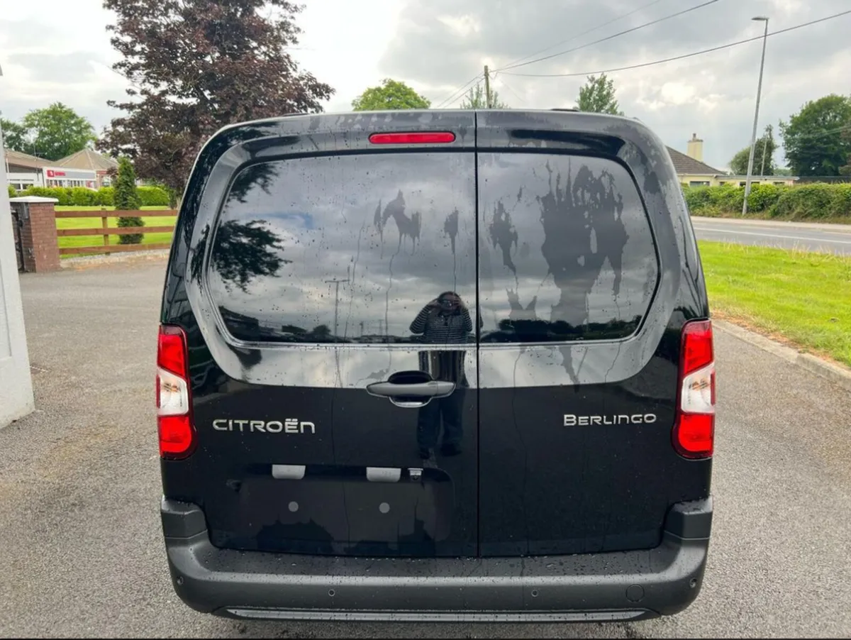 Citroen Berlingo LWB Enterprise • Diesel 100hp - Image 4