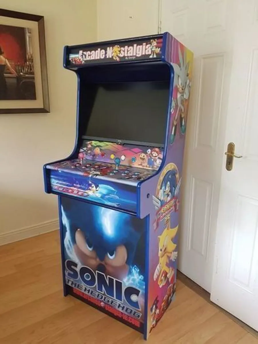 Arcade Machine - Image 2