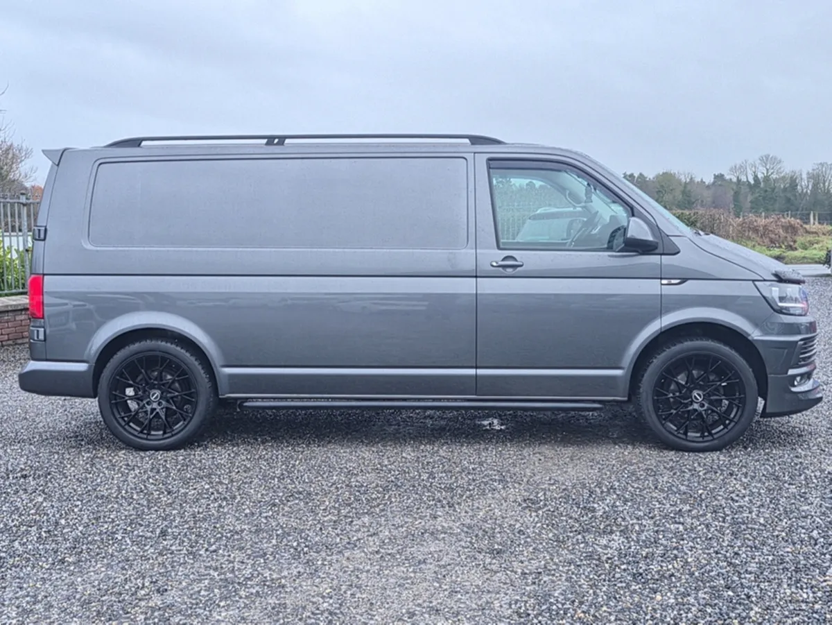 Volkswagen Transporter T30 Highline Long Wheel Bas - Image 4