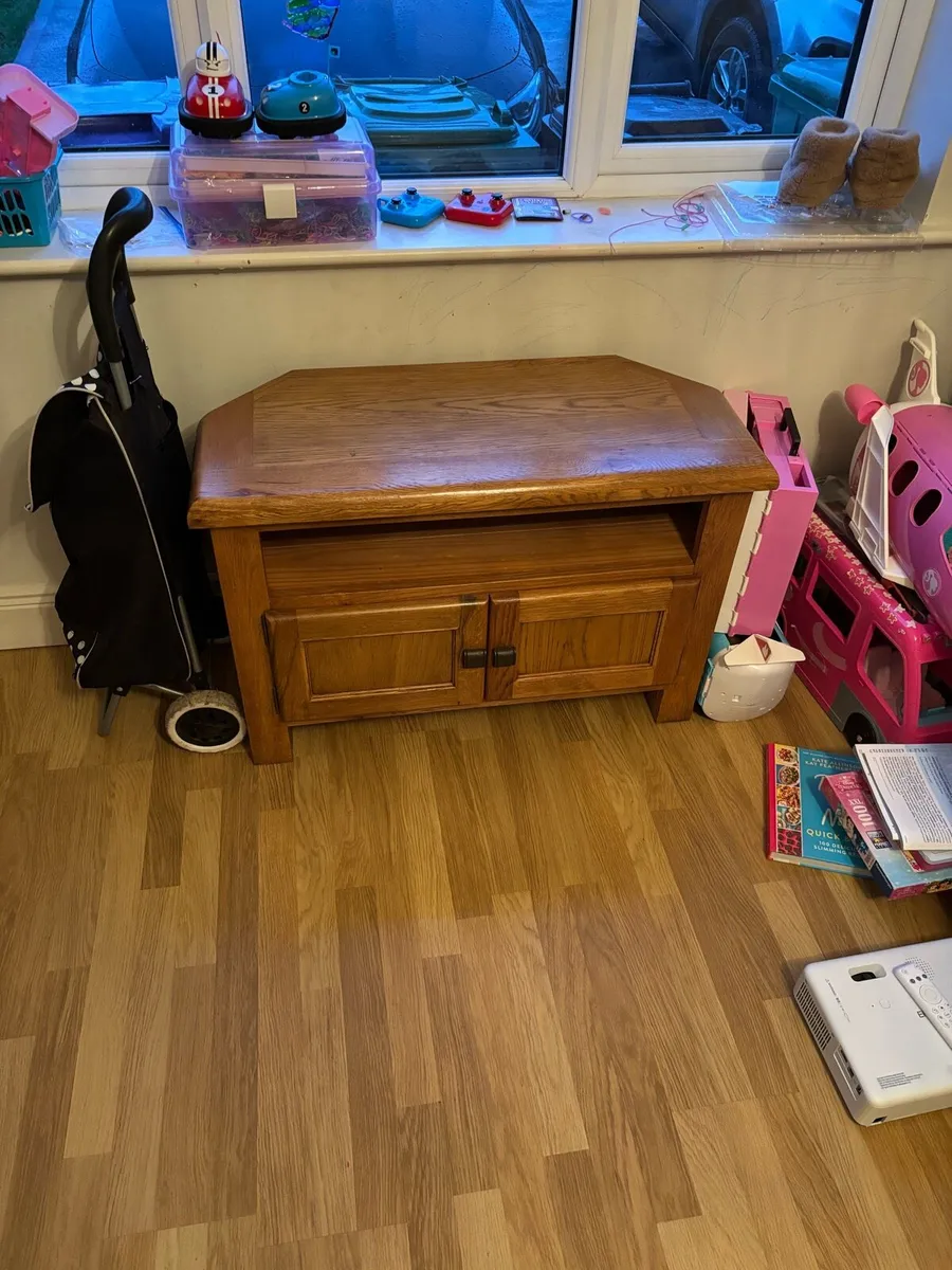 Wooden Chested Drawers TV Stand - Image 2