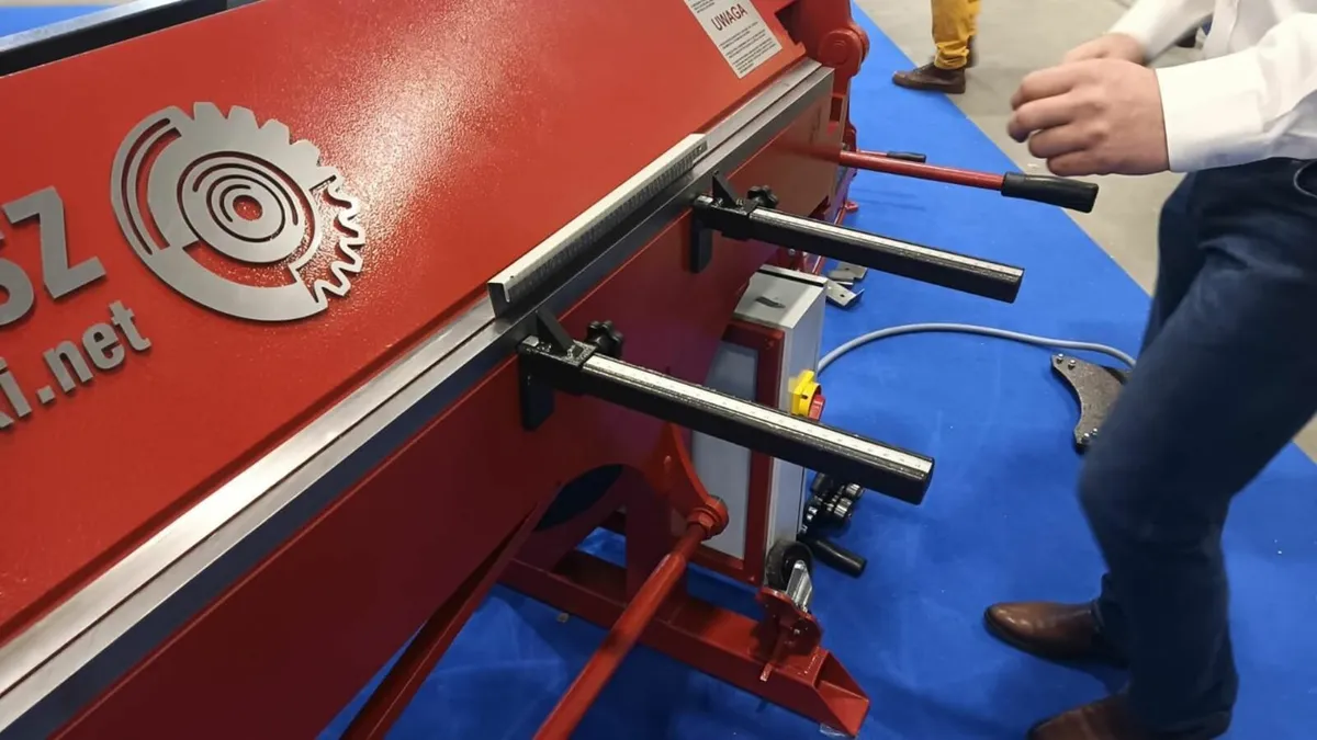 Magnetic measuring gauge for sheet metal folder 36 - Image 1