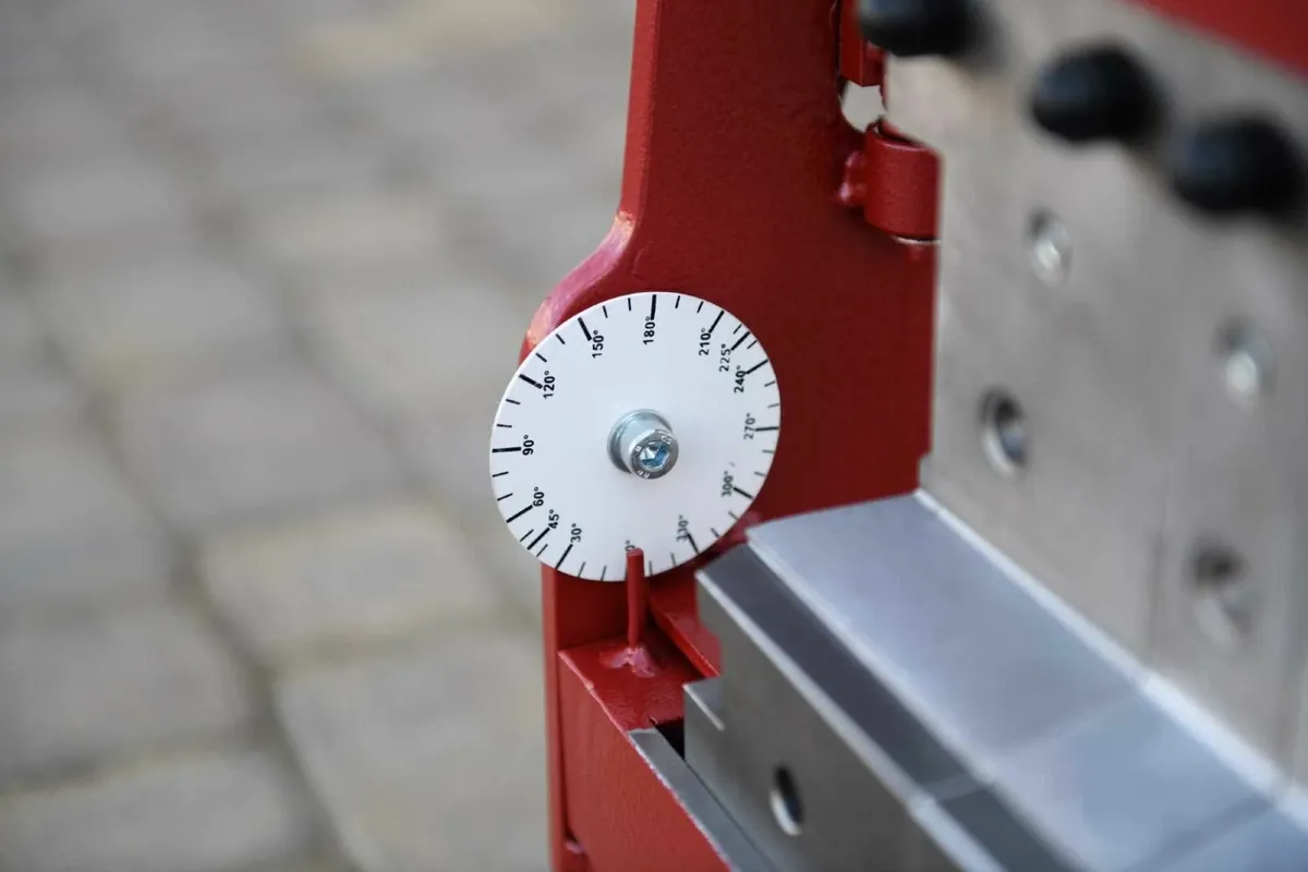 Segmented sheet metal folder 650mm box and pan - Image 2