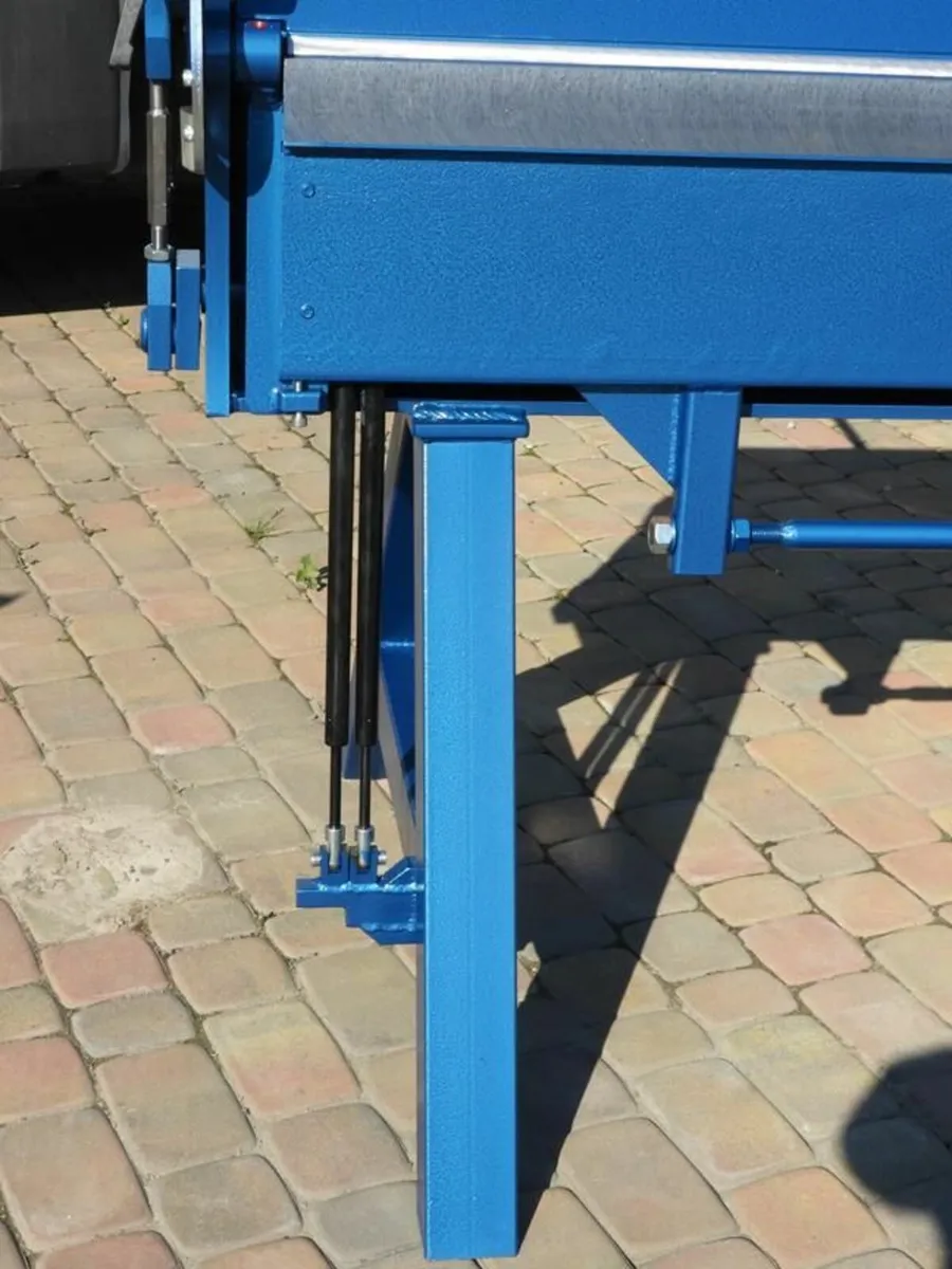 Sheet metal folder 3m-1mm of steel 560KG Strong! - Image 3