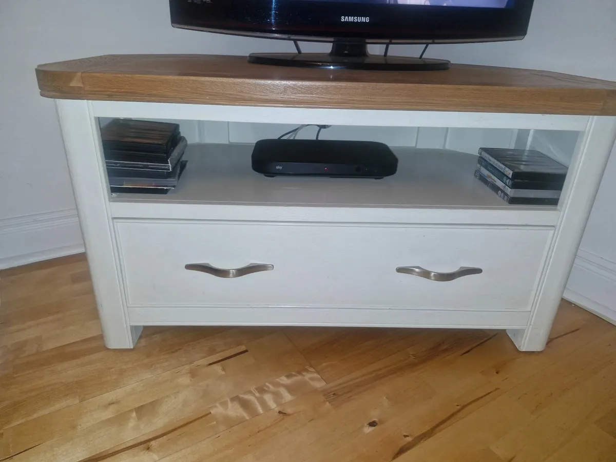 Tv  unit. Nest of tables and console table - Image 1