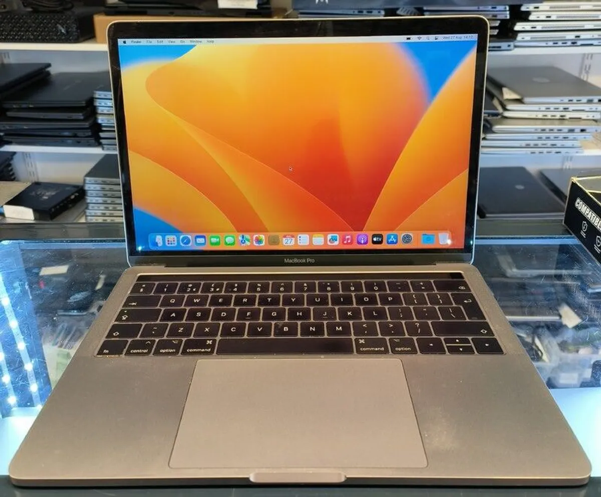 MacBook Pro A1706 (13", Mid 2017) Intel Core i5 3.1 GHz, 8GB RAM, 500GB SSD, Battery Health: 368 - Image 1