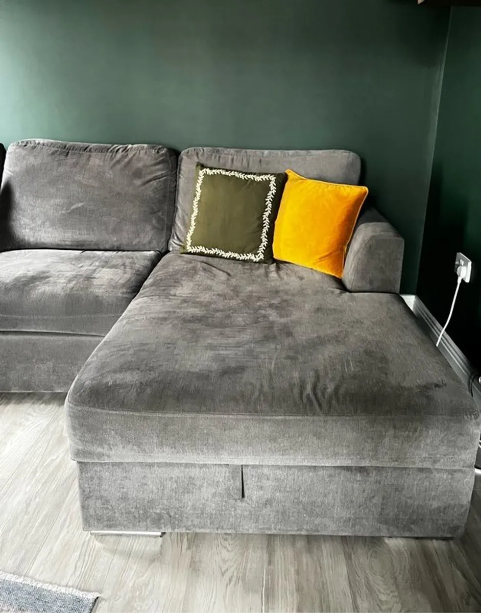 Freya Velvet 4 Seater Lounger - Image 2